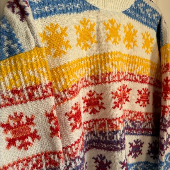 Cozy fair isle ugly Christmas sweater - Picture 2 of 5